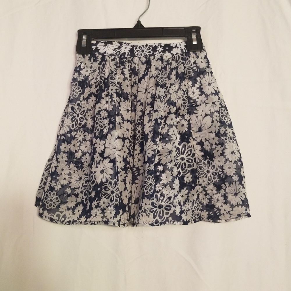 Girls Abercrombie kids skirt size 8